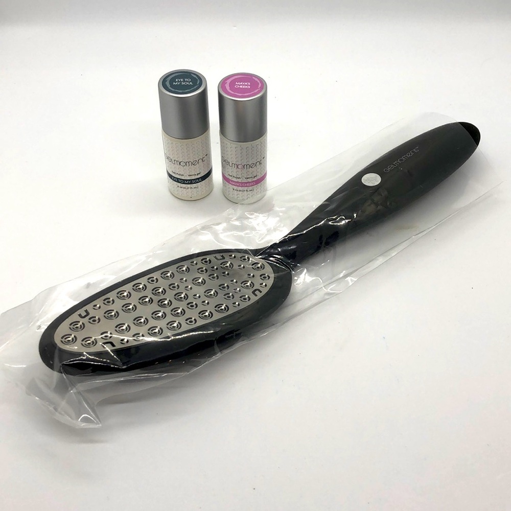 GelMoment Nail Polish and Optimum File